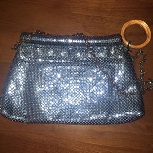 Whiting & Davis clutch